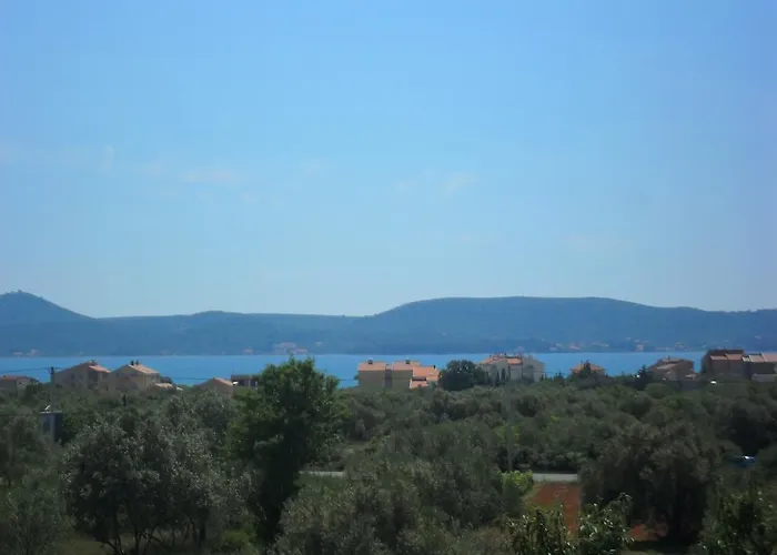 Marina شقة Sukošan