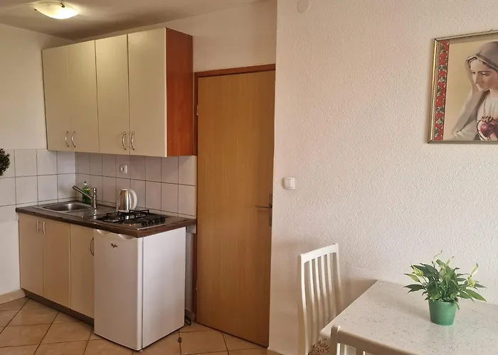 Marina شقة Sukošan