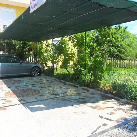 Marina Apartament *